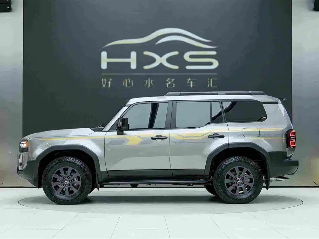 Toyota Prado — фото 3