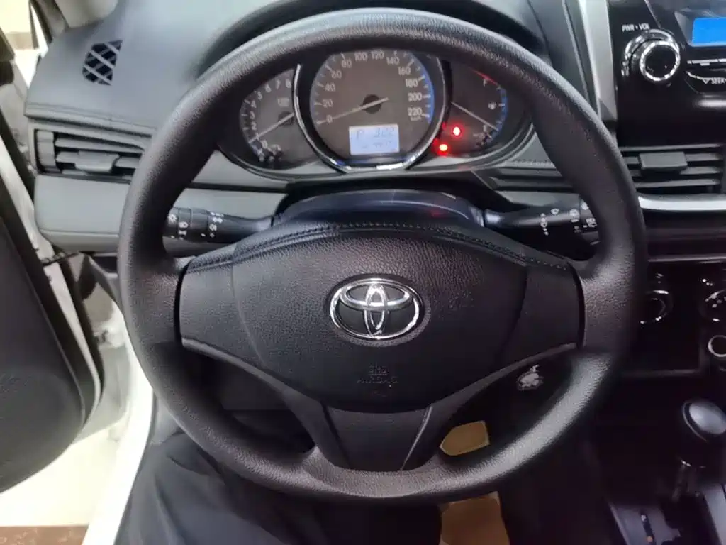 Toyota Vios FS — фото 11