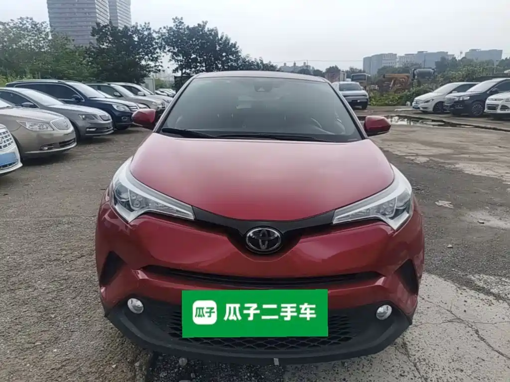 Toyota C-HR — фото 3