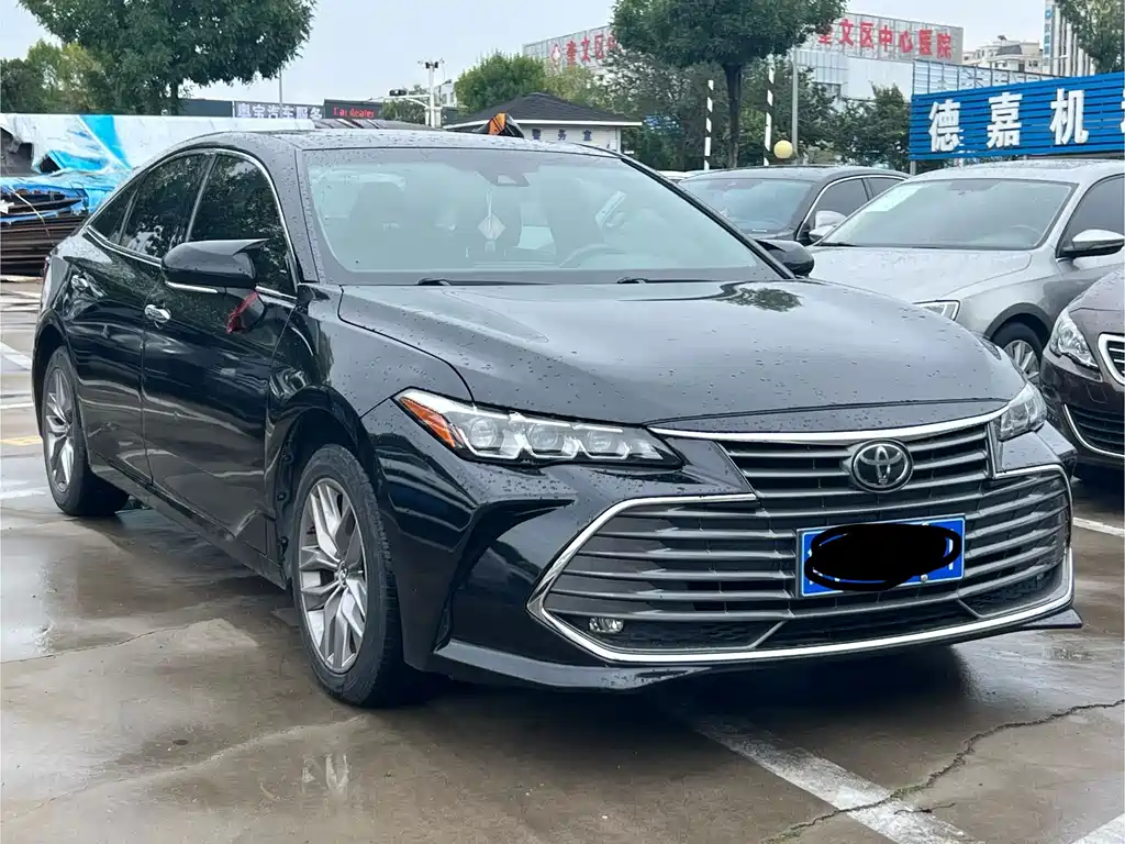 Toyota Avalon — фото 3