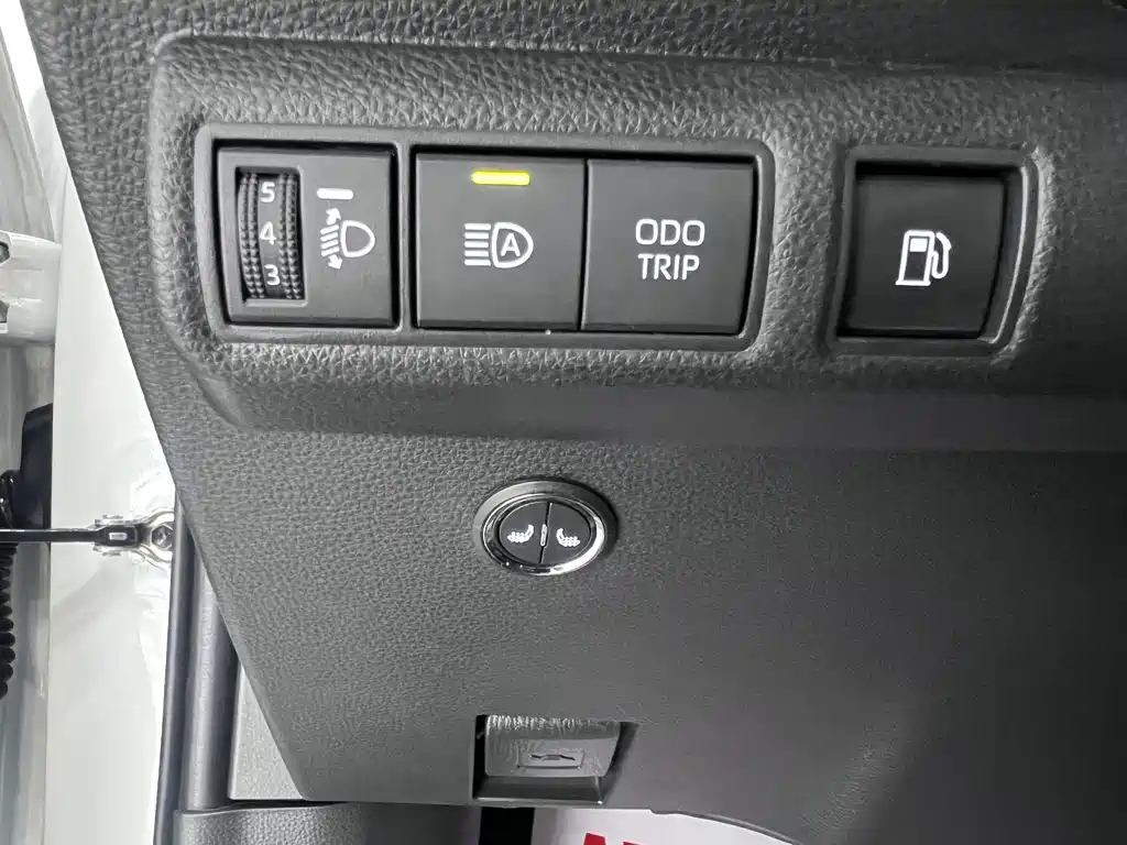 Toyota Levin — фото 17