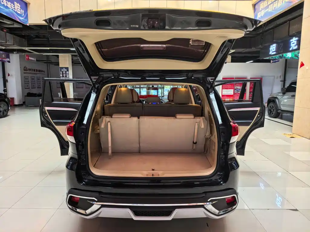 Toyota Highlander — фото 15