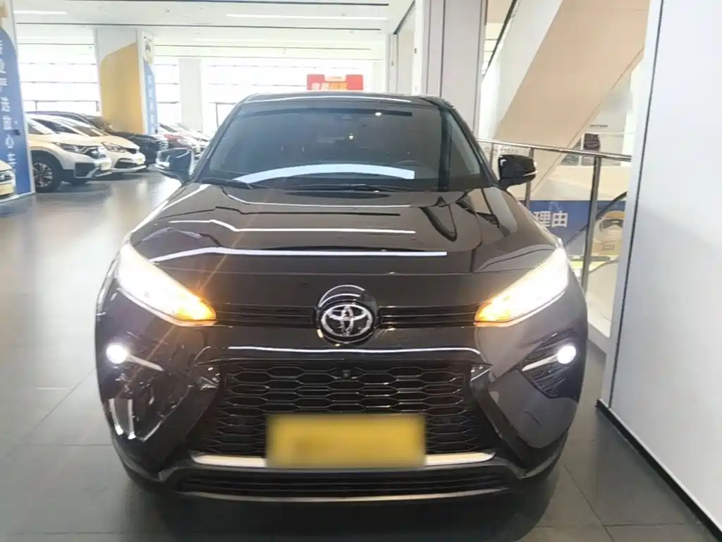 Toyota Wildlander — фото 3