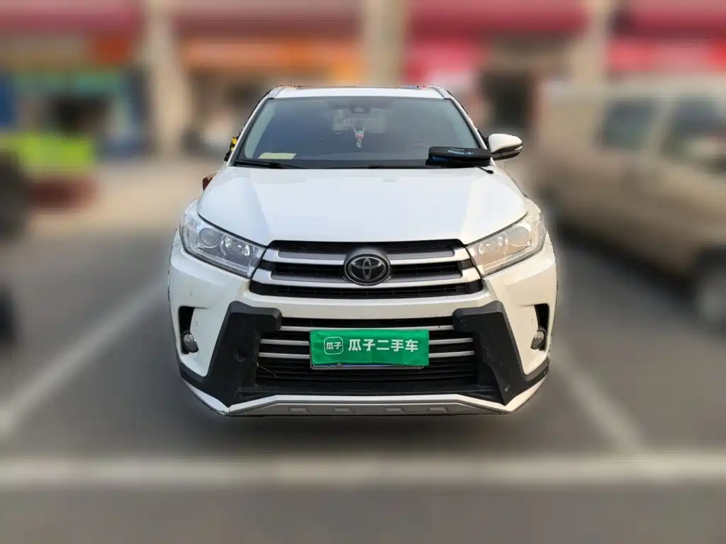 Toyota Highlander — фото 23