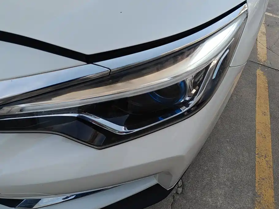 Venucia D60 — фото 5