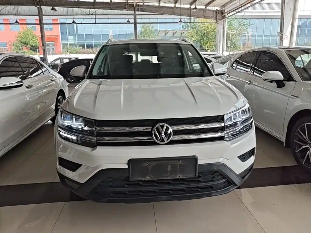 Volkswagen Tharu — фото 3