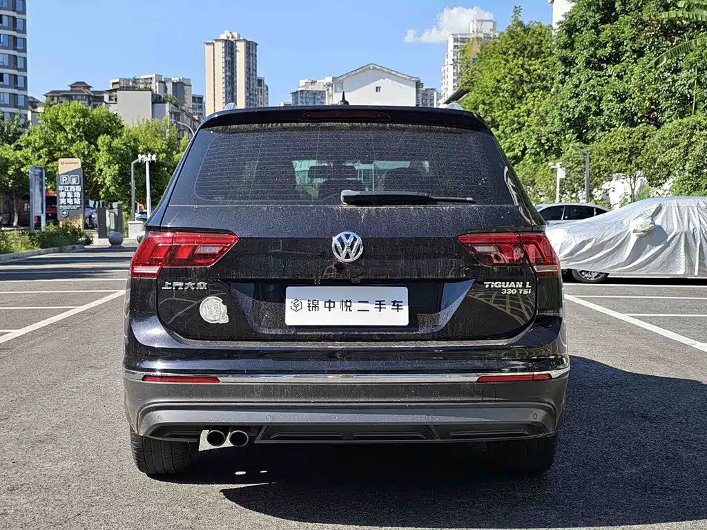 Volkswagen Tiguan L — фото 5