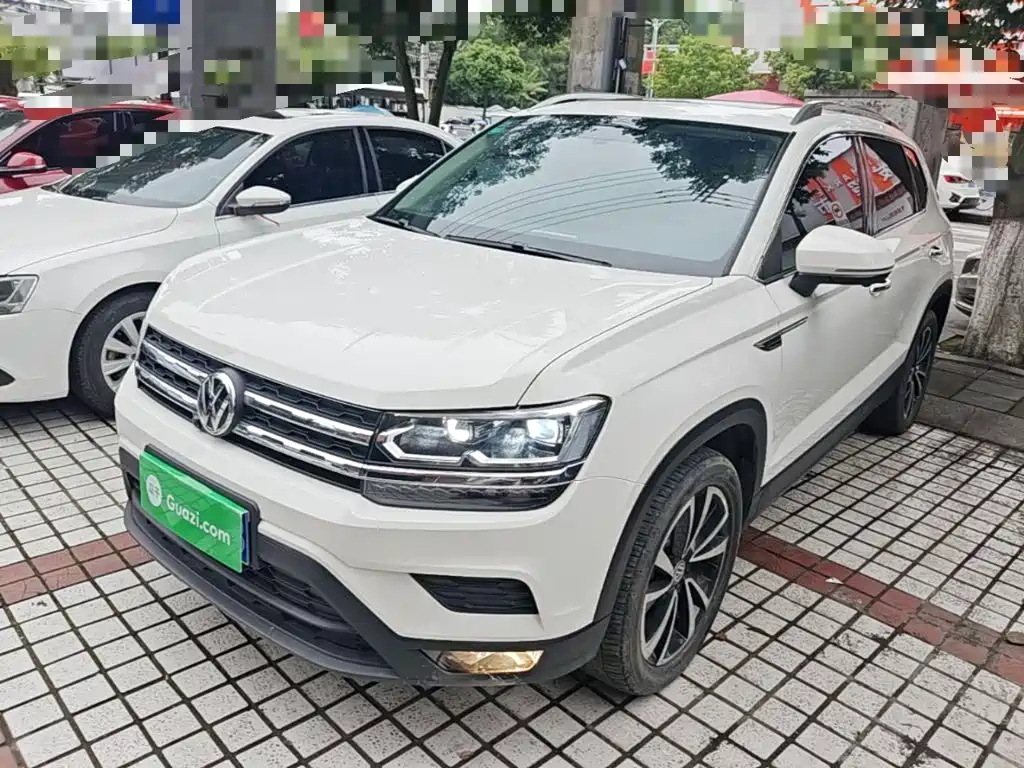 Volkswagen Tharu — фото 2