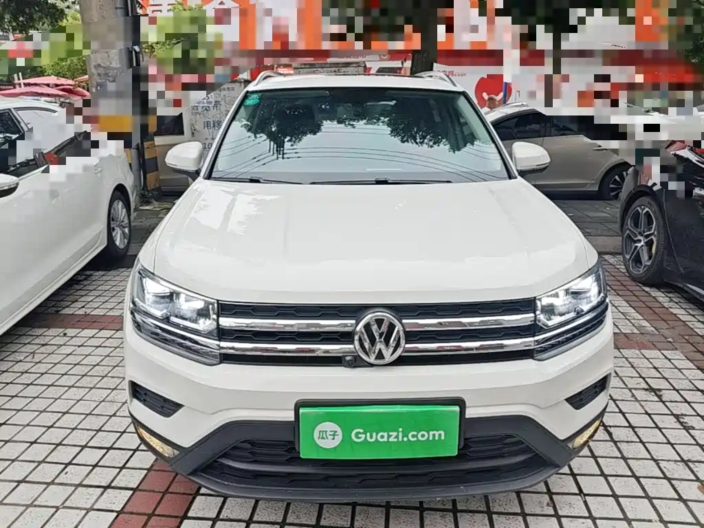 Volkswagen Tharu — фото 3