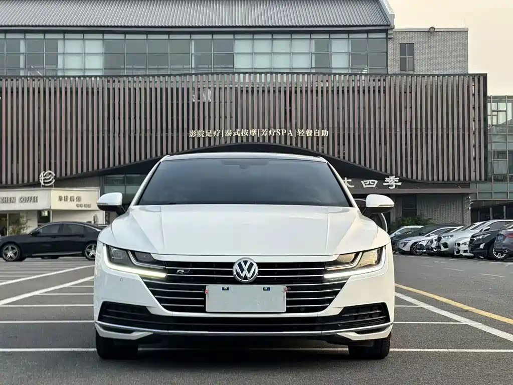 Volkswagen CC — фото 2