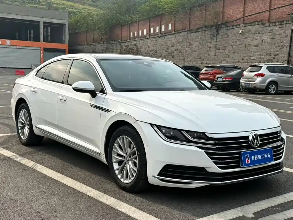 Volkswagen CC — фото 3