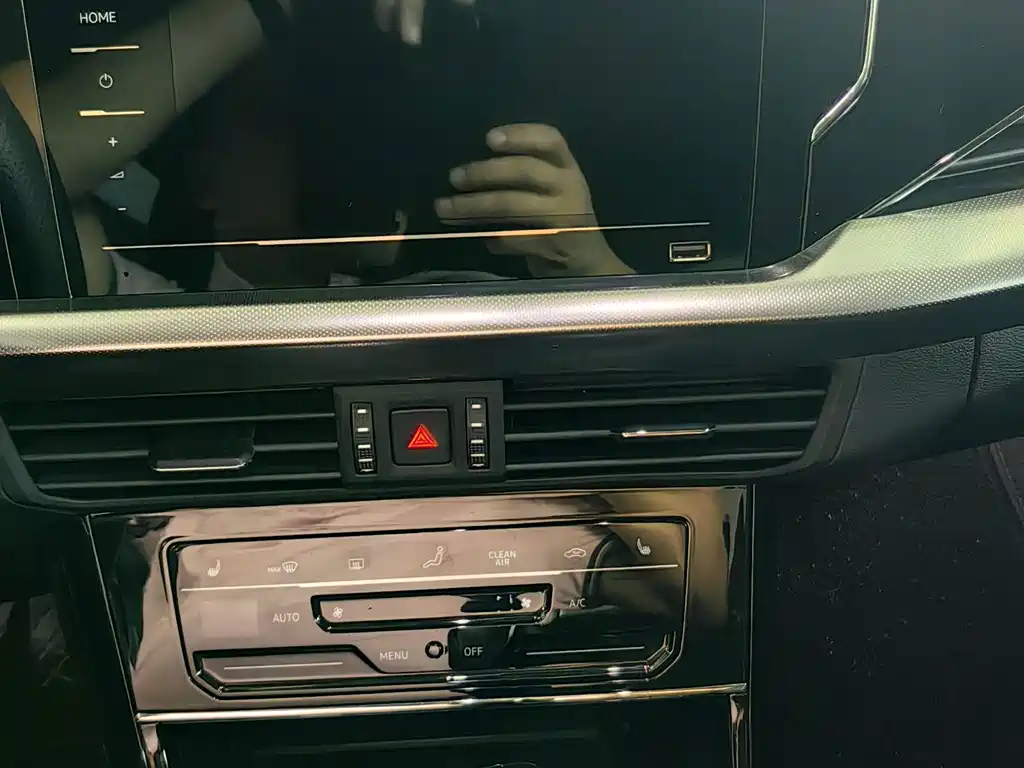 Volkswagen Passat — фото 11