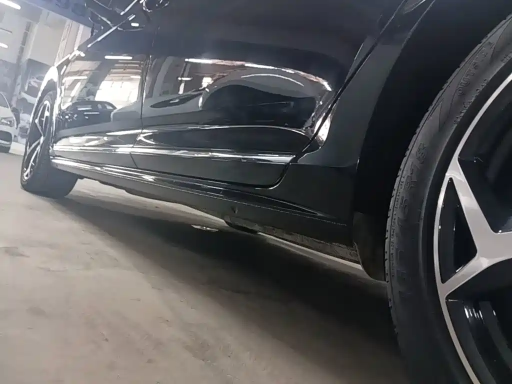 Volkswagen Passat — фото 22