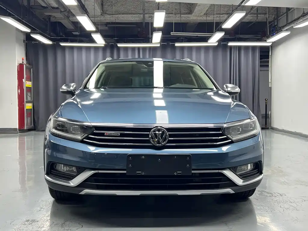 Volkswagen Viloran — фото 2