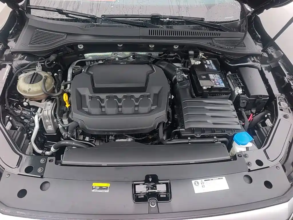 Volkswagen Passat — фото 20