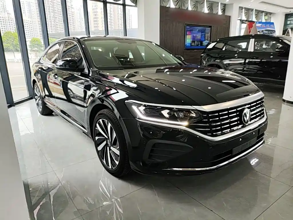 Volkswagen Passat — фото 4