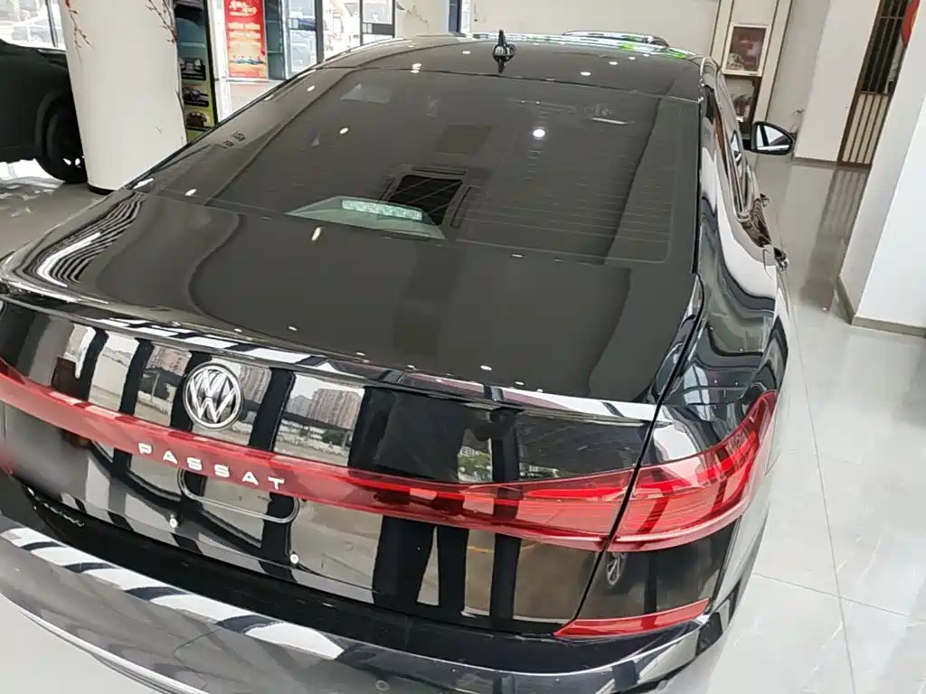 Volkswagen Passat — фото 7
