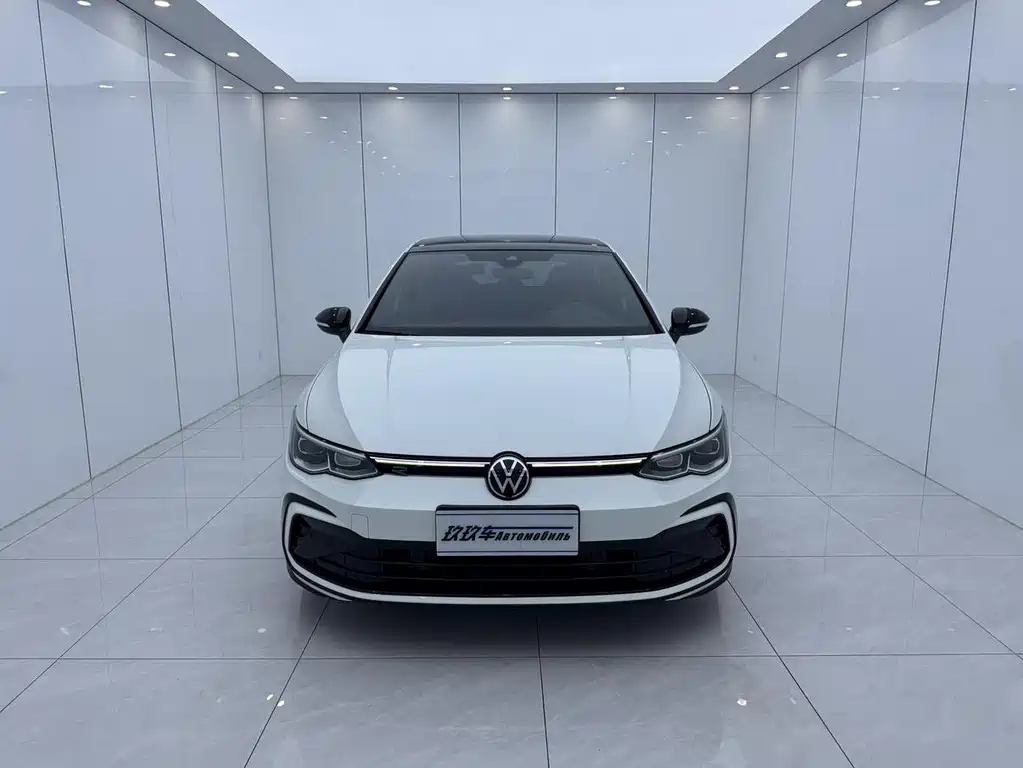 Volkswagen Golf — фото 2