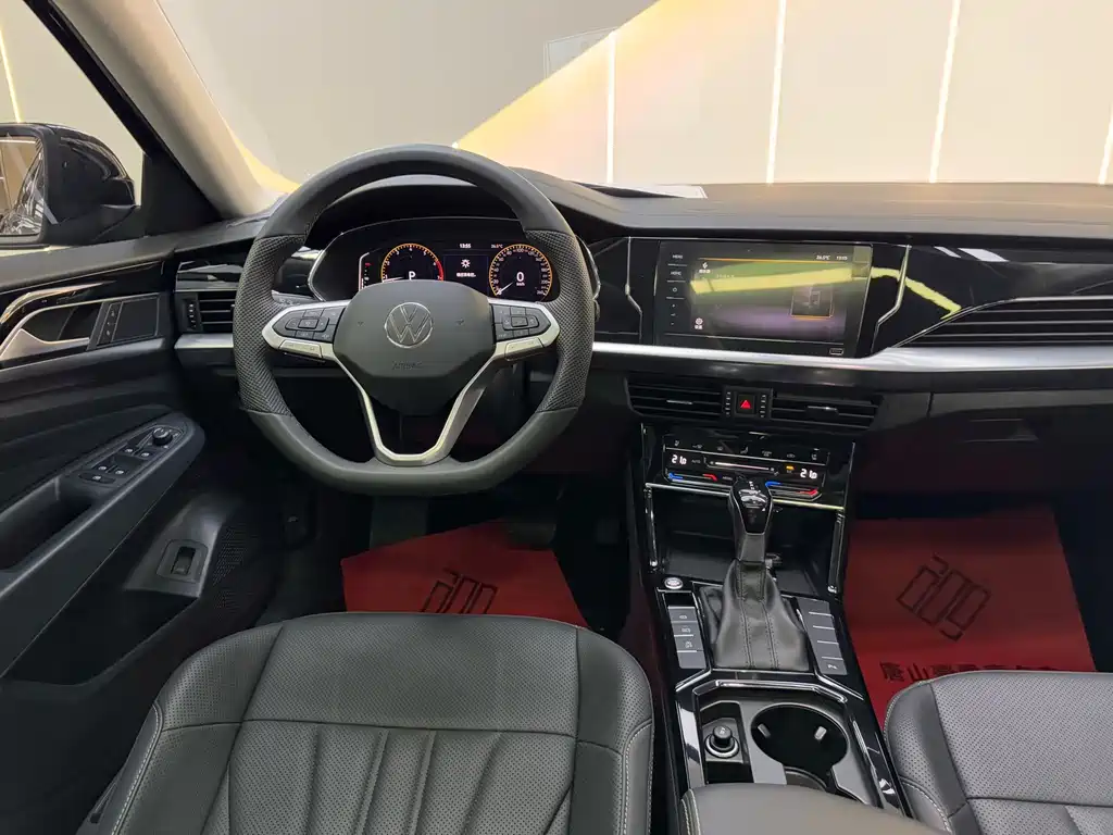 Volkswagen Passat — фото 21