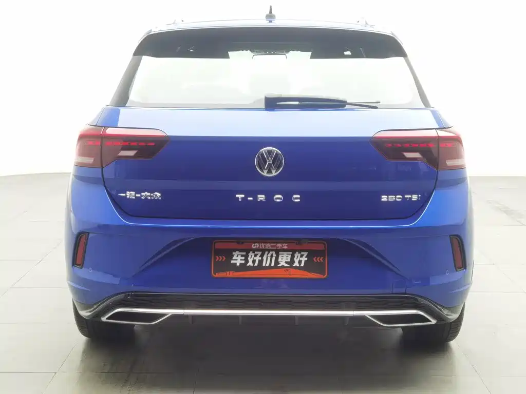 Volkswagen T-Roc — фото 4