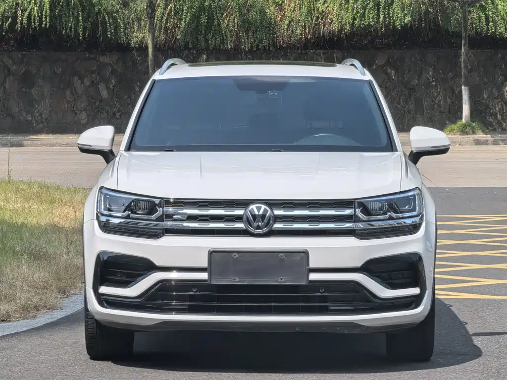 Volkswagen Tharu — фото 2