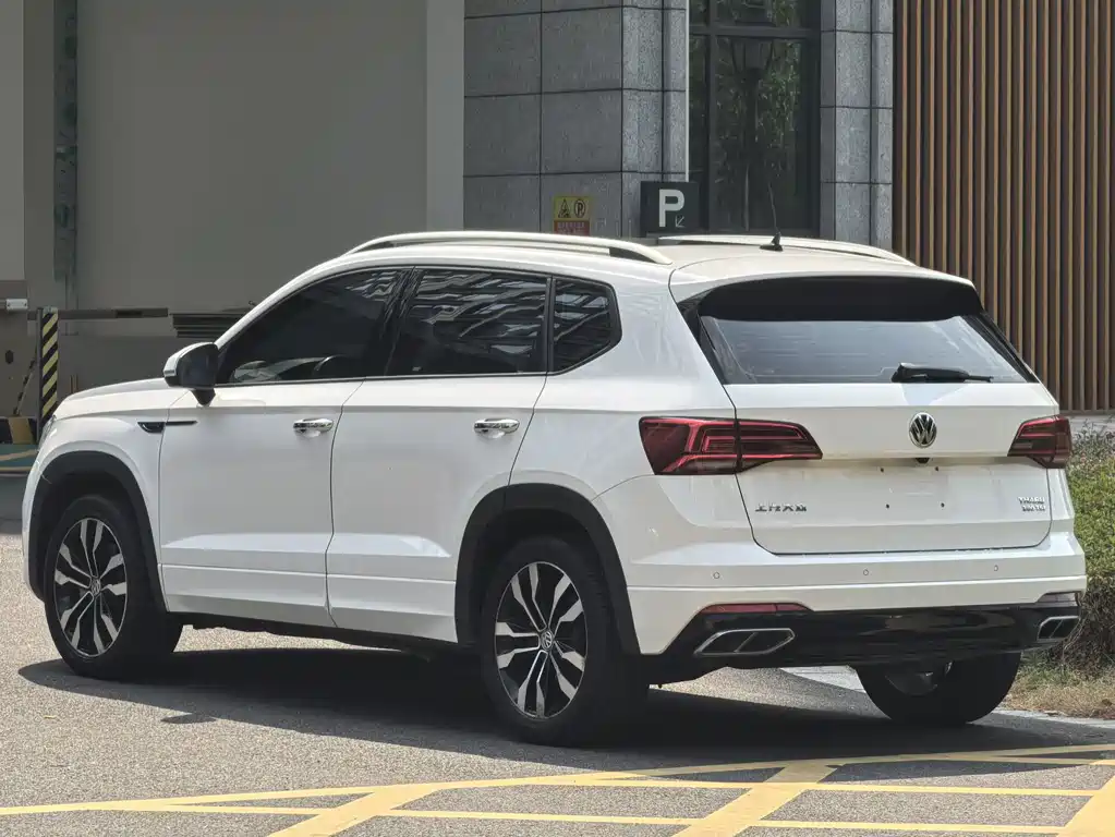 Volkswagen Tharu — фото 5