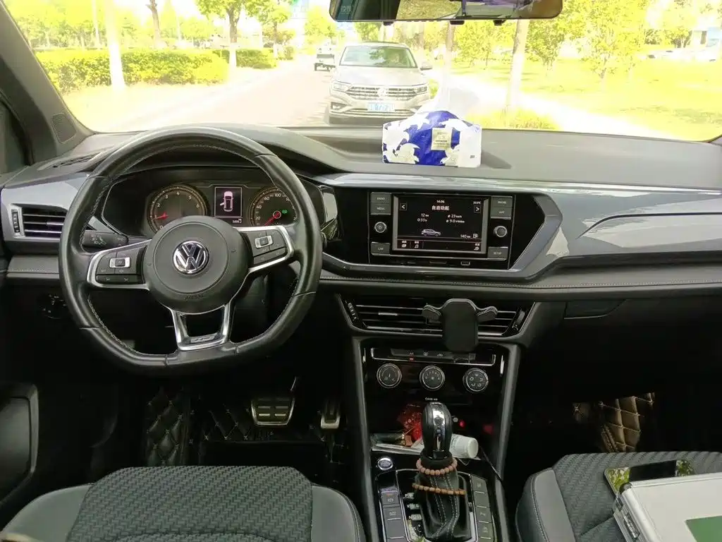Volkswagen Tharu — фото 6