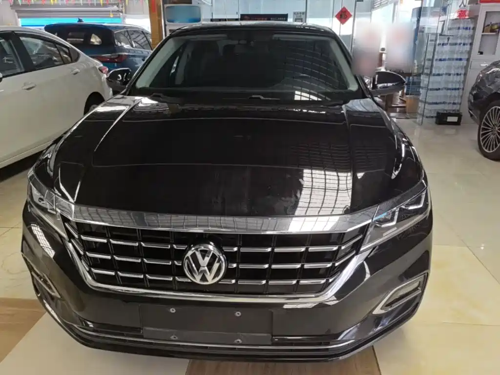 Volkswagen Passat — фото 3