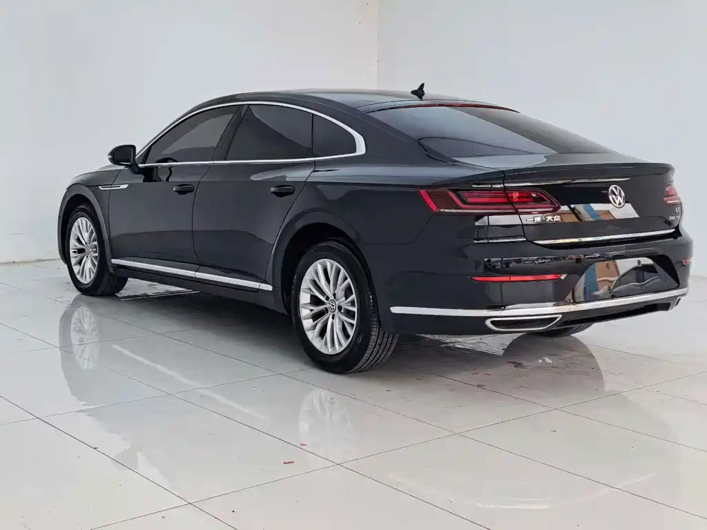 Volkswagen CC — фото 7