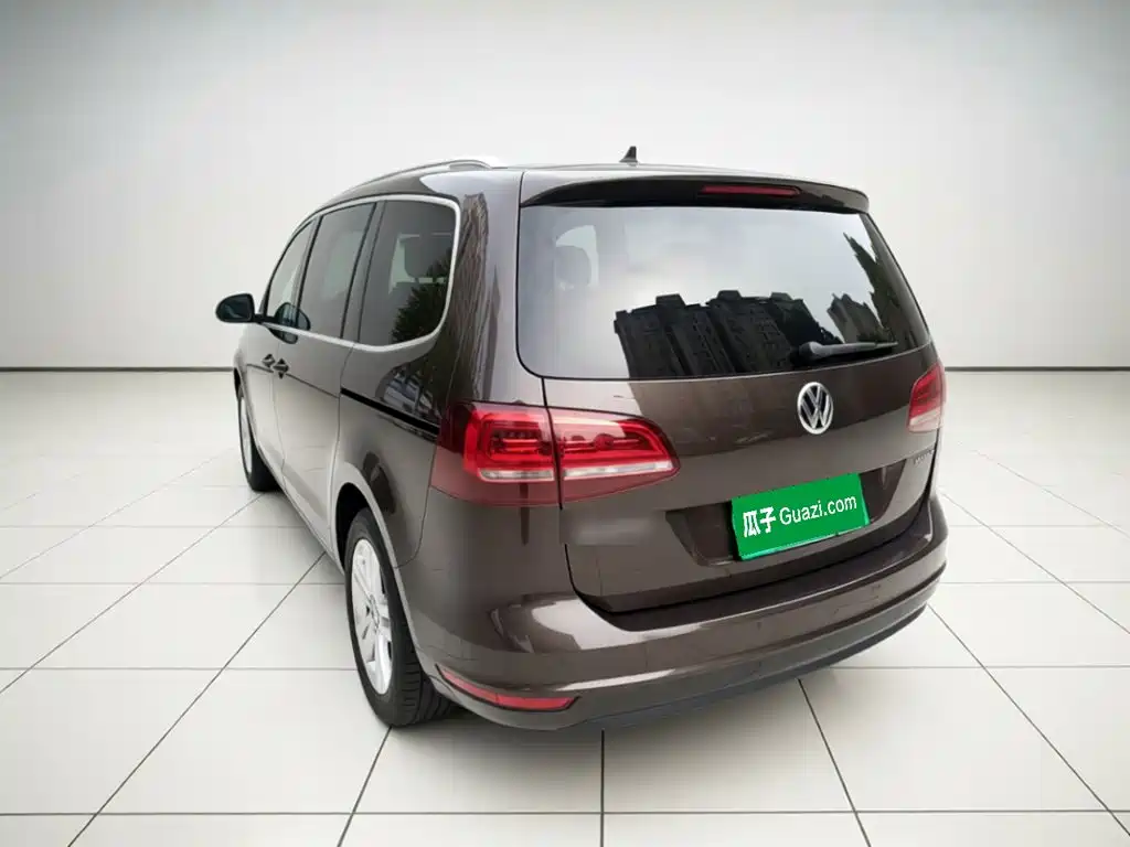 Volkswagen Sharan — фото 4