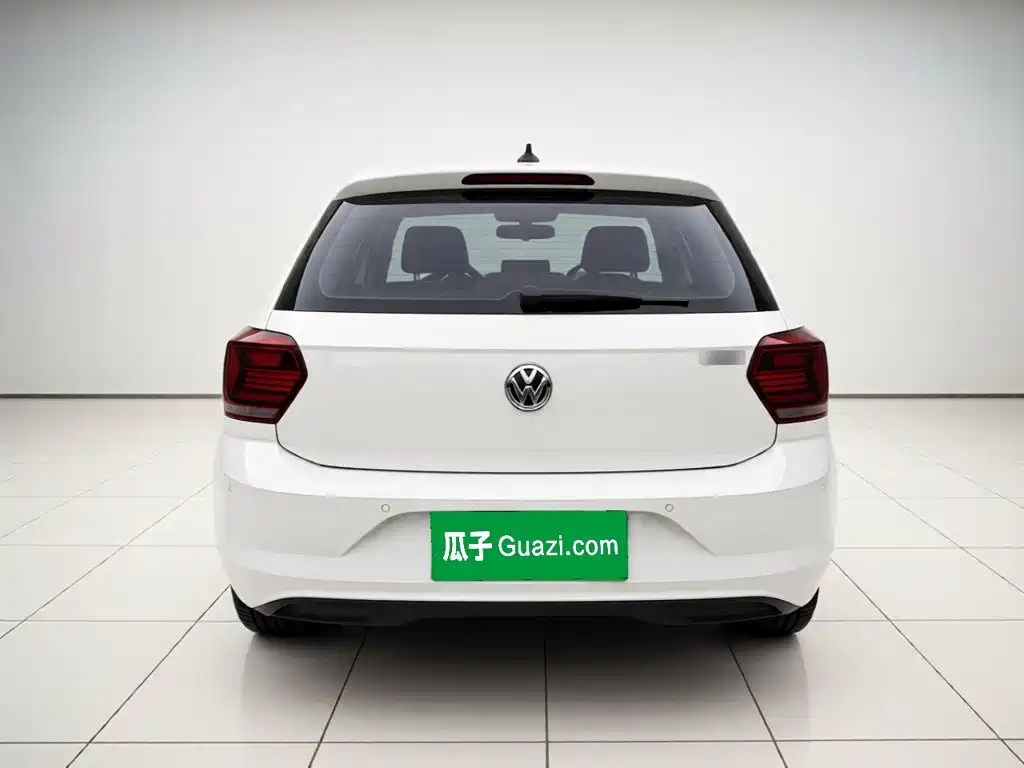 Volkswagen Polo — фото 3