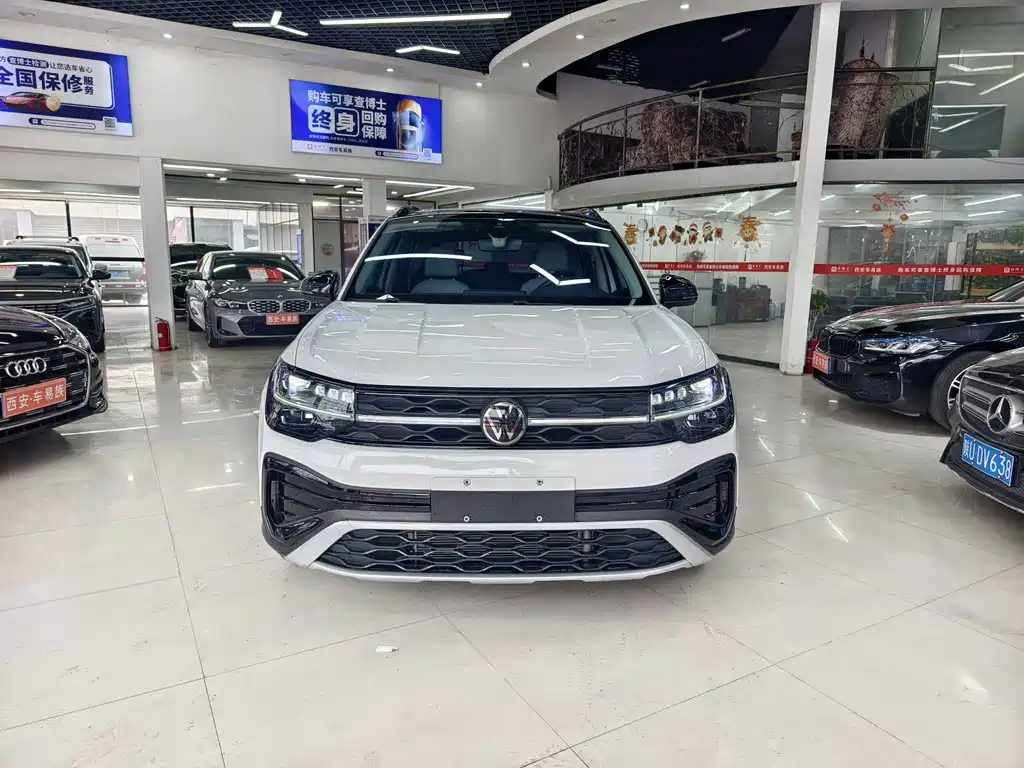 Volkswagen Tharu — фото 3