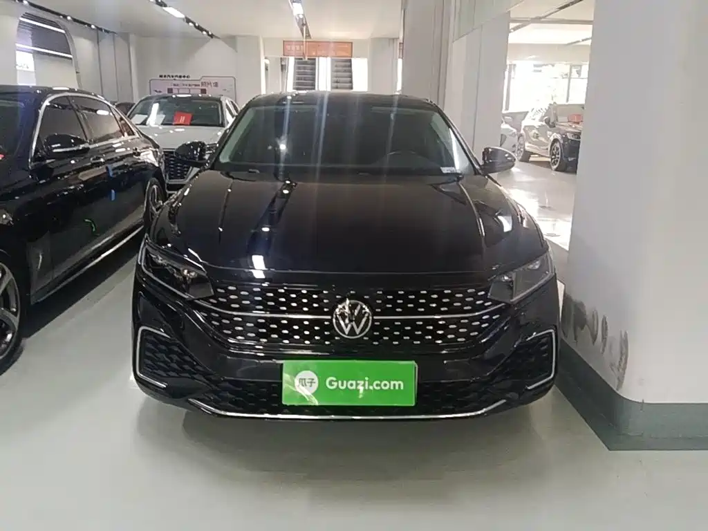 Volkswagen Passat — фото 3