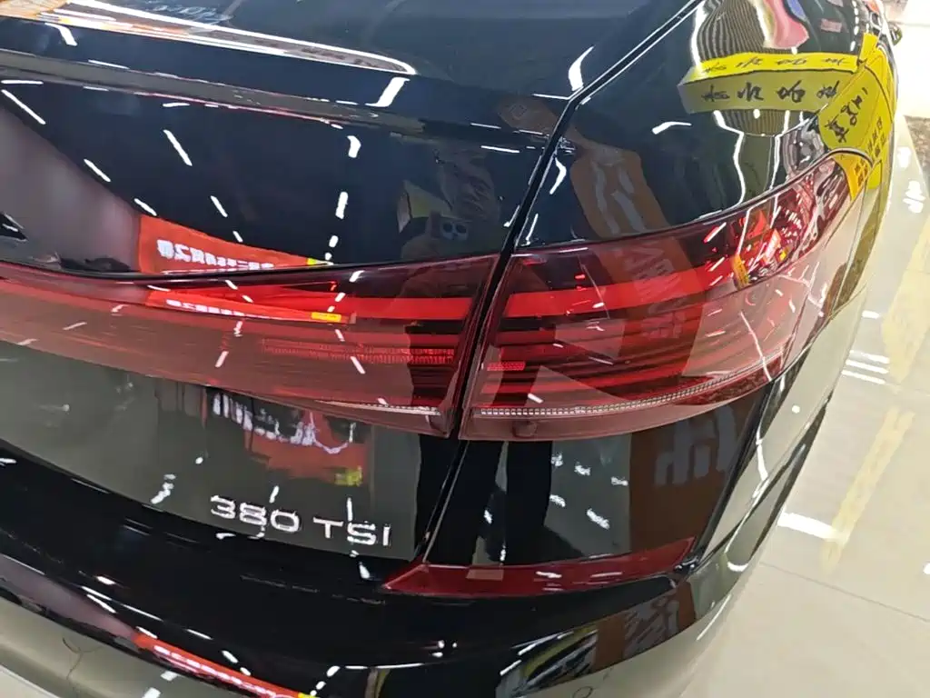 Volkswagen Passat — фото 8