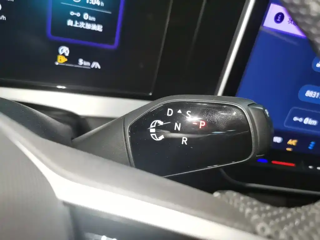 Volkswagen Passat — фото 10