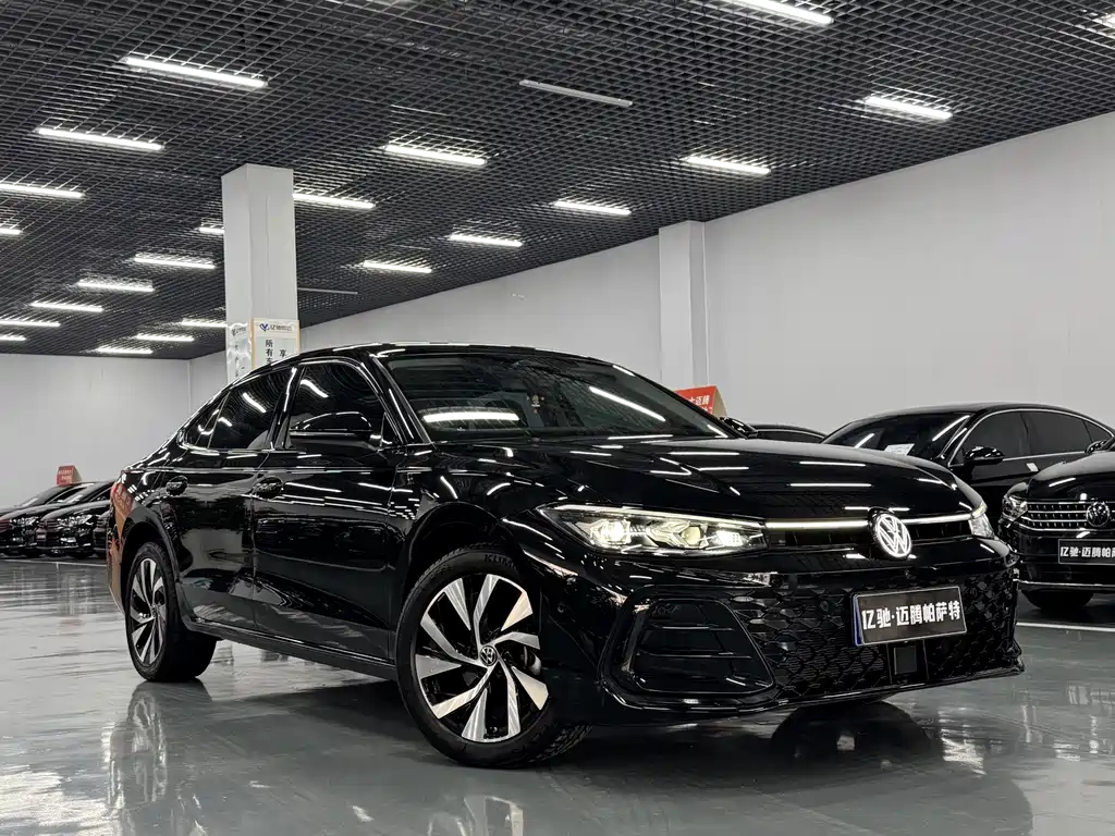 Volkswagen Passat — фото 3