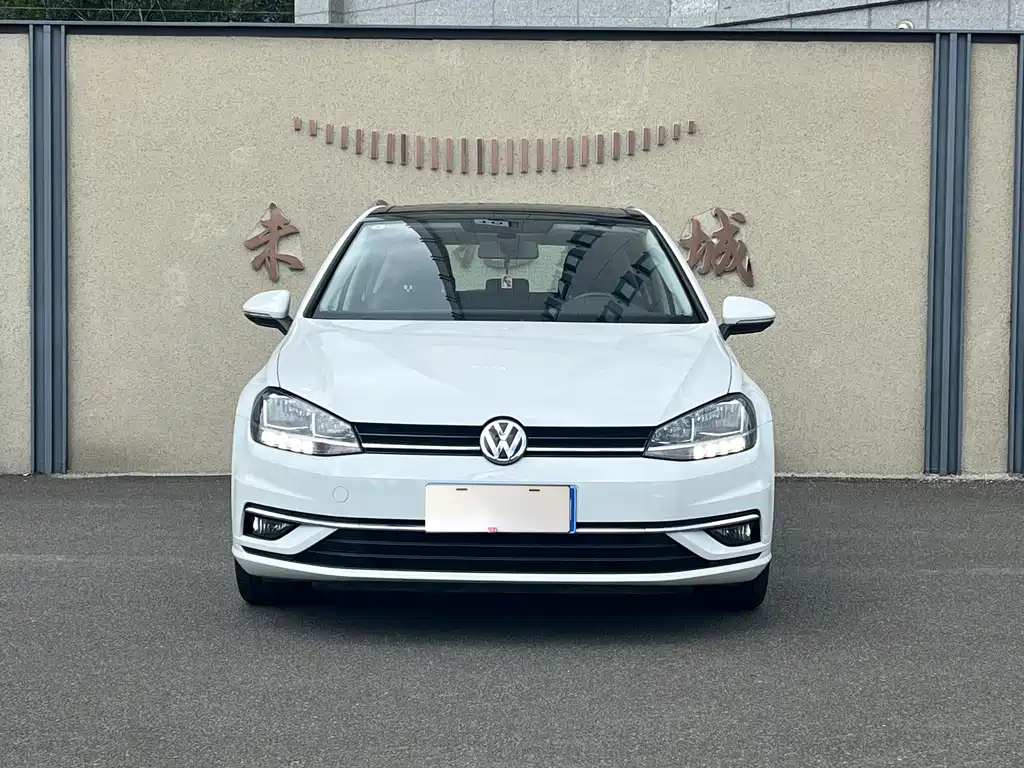 Volkswagen Golf — фото 2