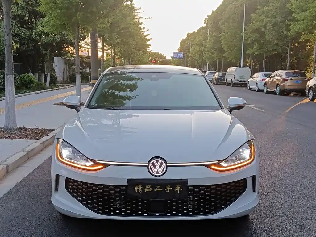 Volkswagen Lamando