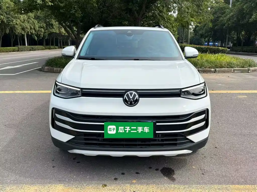 Volkswagen Tharu — фото 3