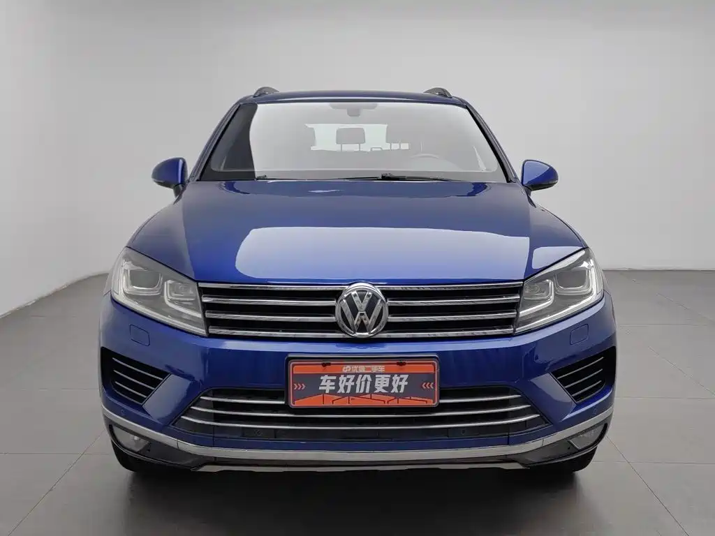 Volkswagen Touareg — фото 3