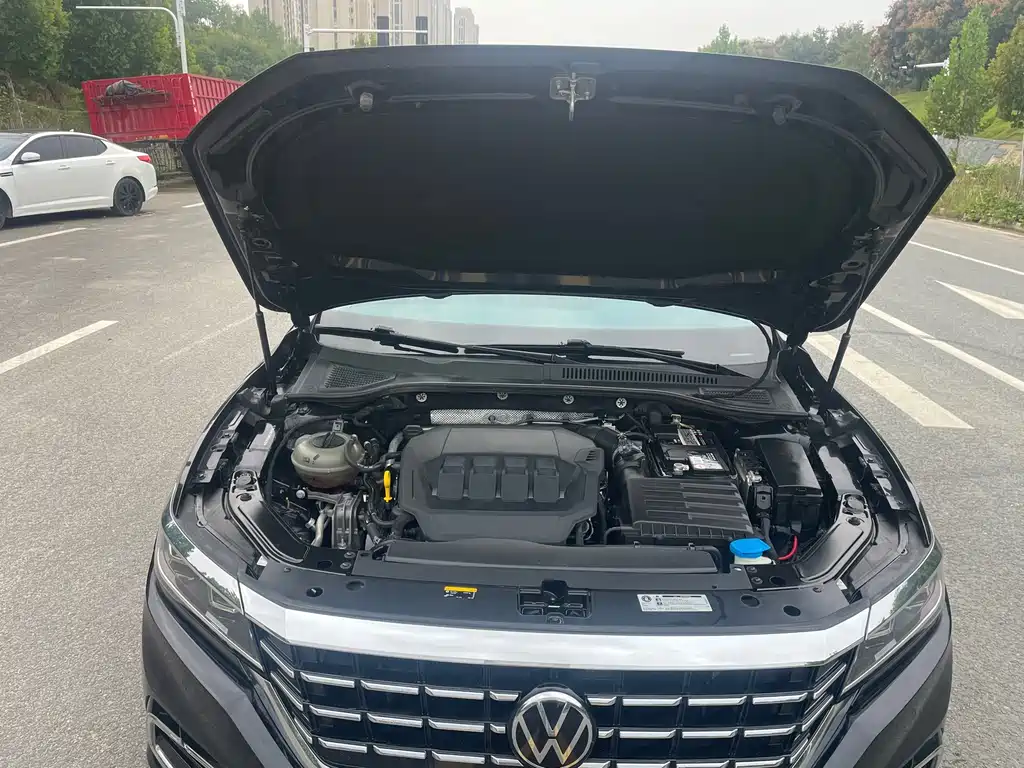 Volkswagen Passat — фото 4