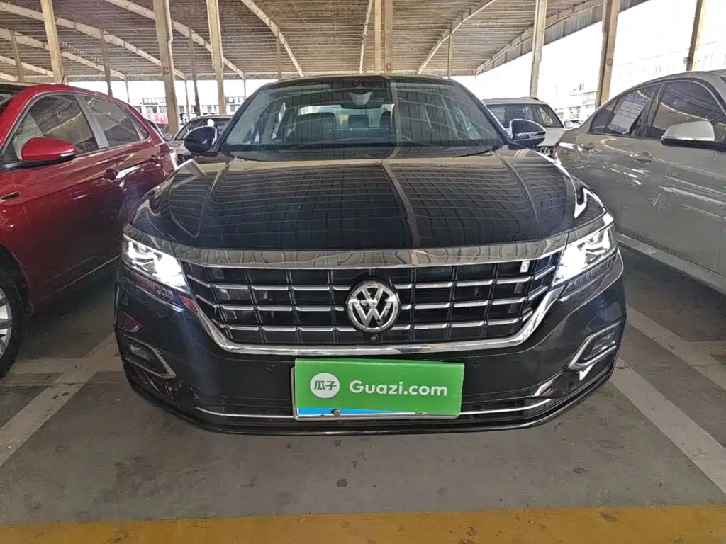 Volkswagen Passat — фото 3