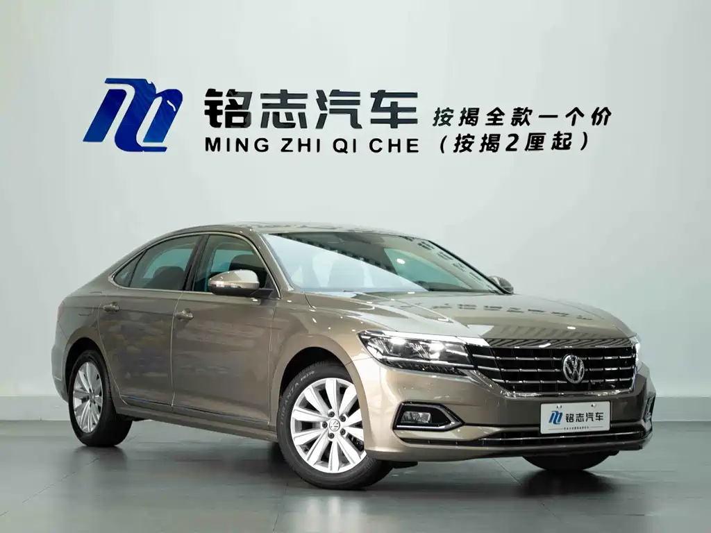 Volkswagen Passat — фото 4