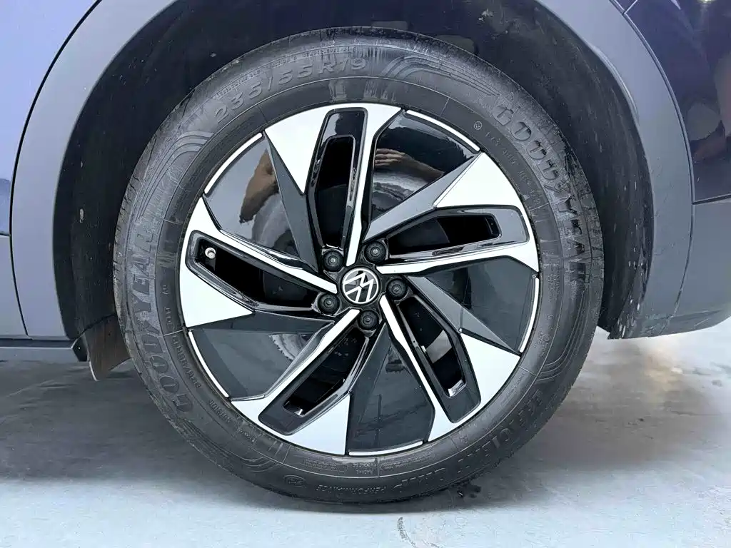 Volkswagen ID.4 Crozz — фото 23