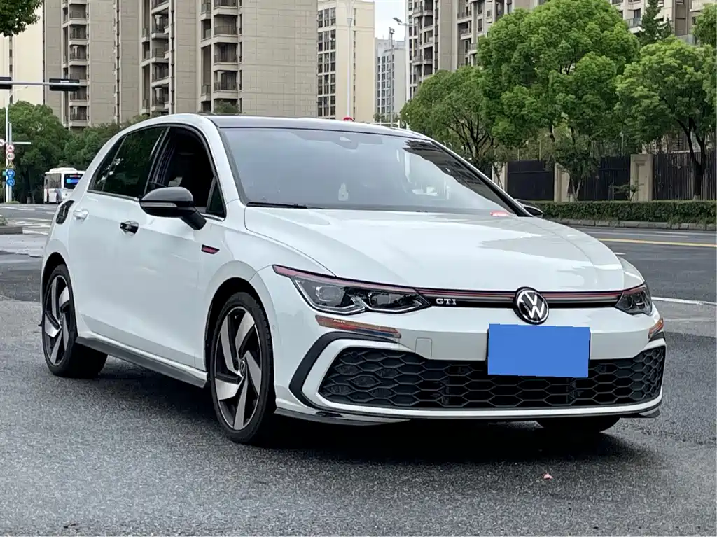 Volkswagen Golf GTI — фото 3