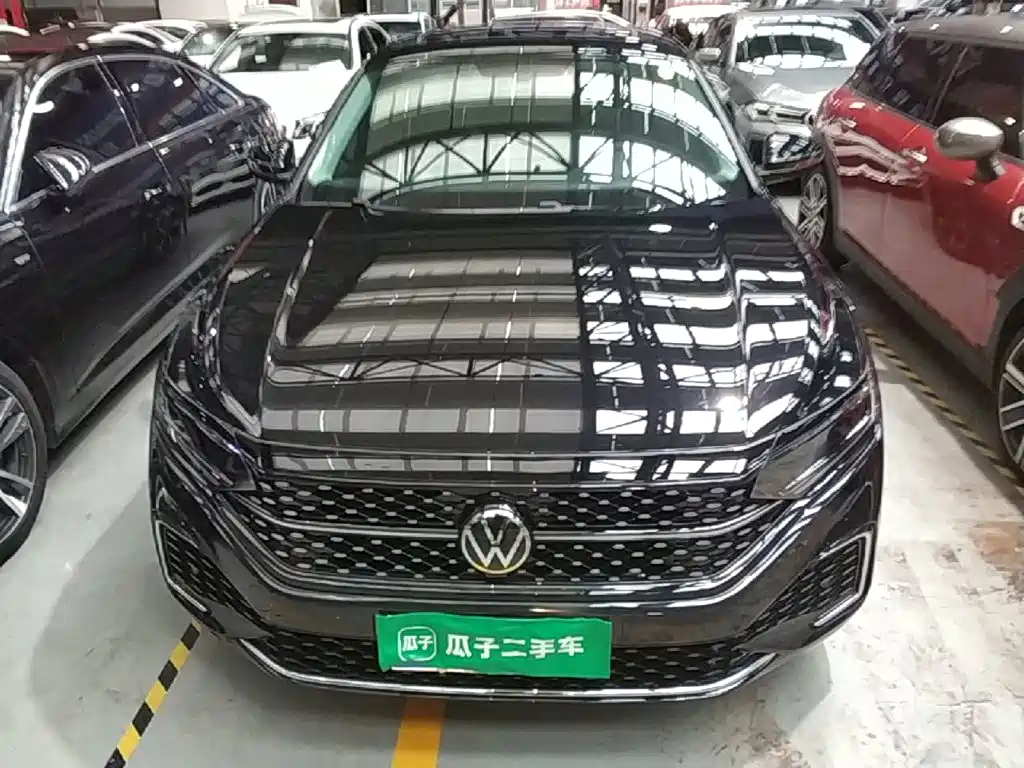 Volkswagen Passat — фото 3