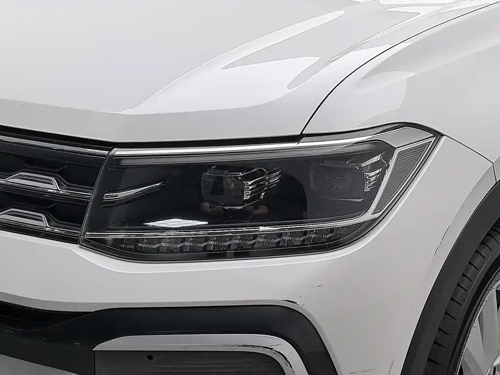 Volkswagen T-Cross — фото 7