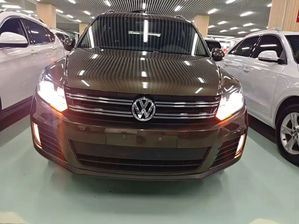 Volkswagen Tiguan — фото 3