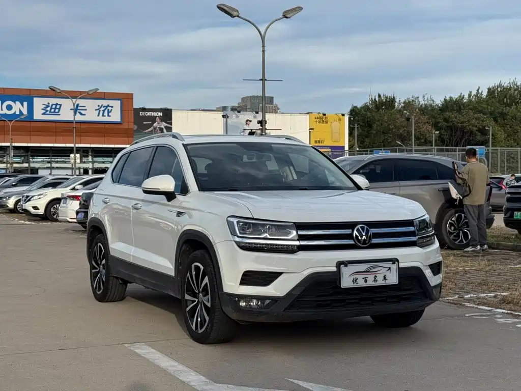 Volkswagen Tharu — фото 3