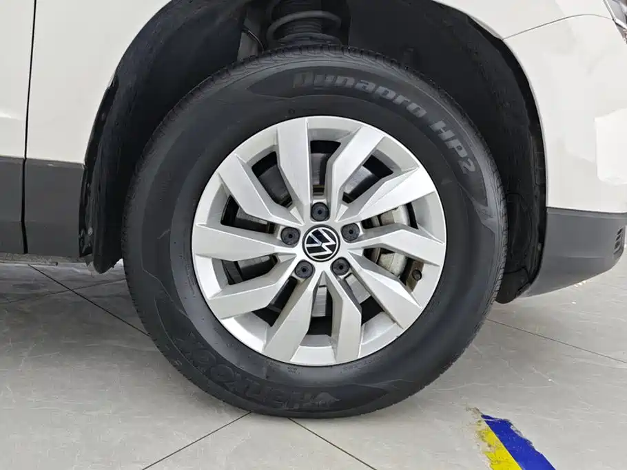 Volkswagen Tharu — фото 6
